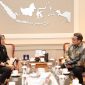 Menteri PANRB Rini Widyantini saat menerima audiensi Menteri Ekonomi Kreatif/Kepala Badan Ekonomi Kreatif Teuku Riefky Harsya, Selasa (16/12/2025).

