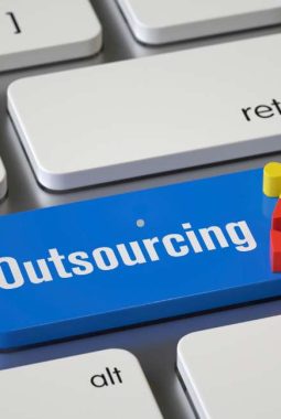 Outsourcing di Tahun 2026, Efisiensi Operasional Menuju Strategi Bisnis